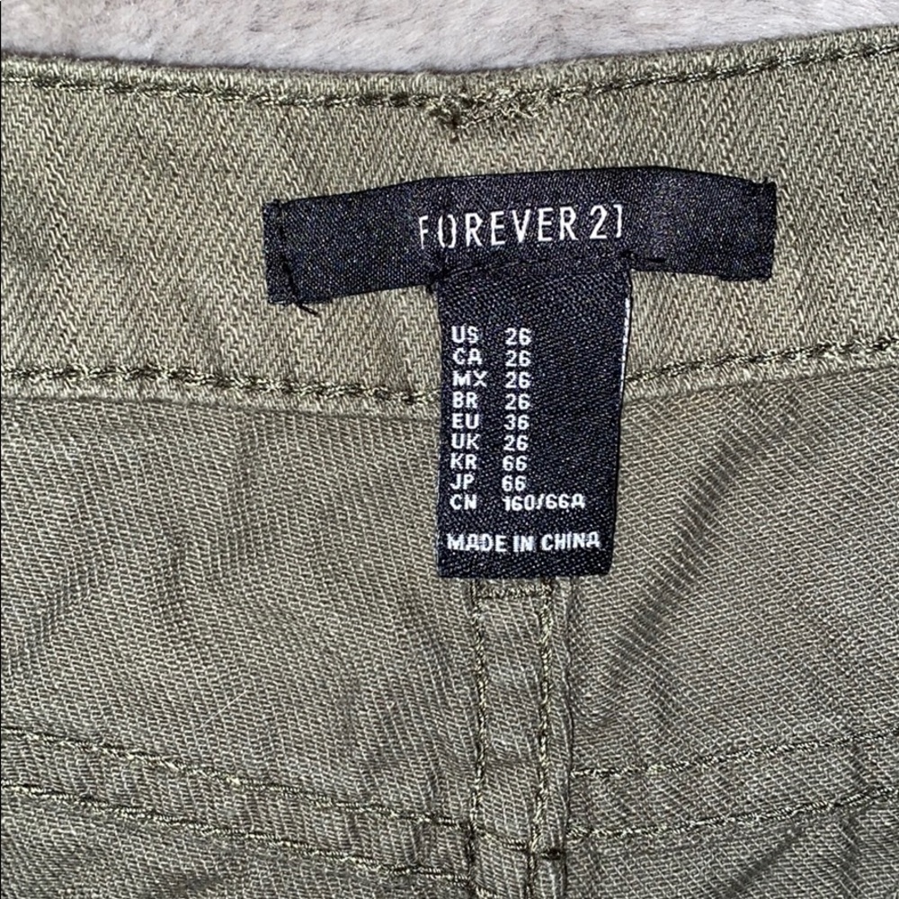 Forever 21 Shorts - Picture 3 of 3